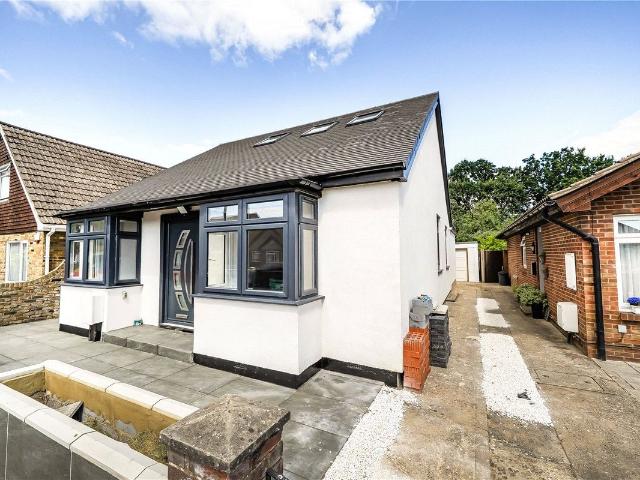 Linden Avenue, Ruislip HA4, 5 bed bungalow to rent, £4,000 pcm | PrimeLocation