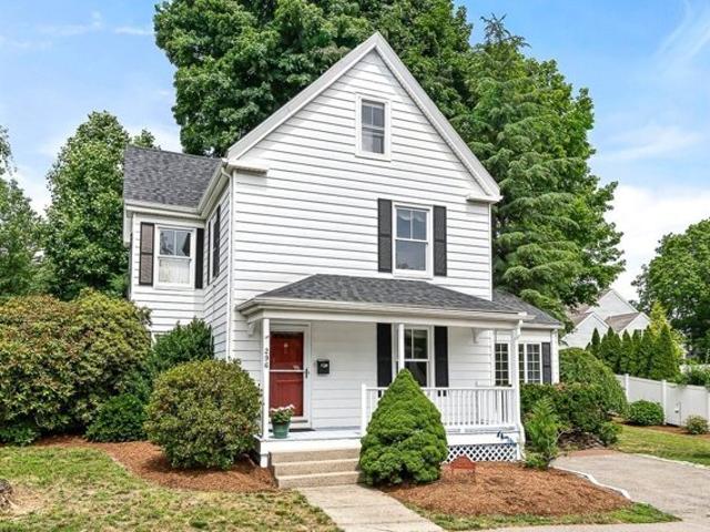 Linden St, Wellesley, Home For Sale