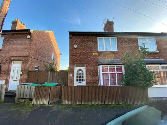 Linden Street, NOTTINGHAM 3 bed house to rent £1,000 pcm £231 pw