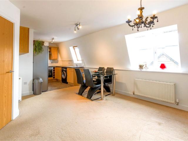 Linden Quarter, Bristol BS3, 2 bed flat to rent, £1,500 pcm | PrimeLocation