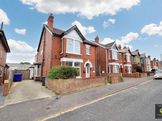 Linden Road, Gloucester GL1, 6 bed detached house to rent, £3,500 pcm | PrimeLocation