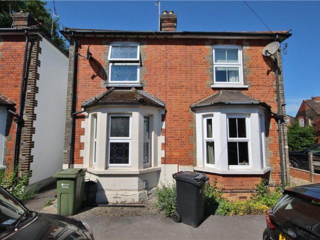 Linden Road, Guildford, Surrey GU1, 2 bed semi detached house to rent, £2,500 pcm | PrimeLocation