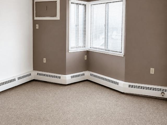 Linden Wood Apartments