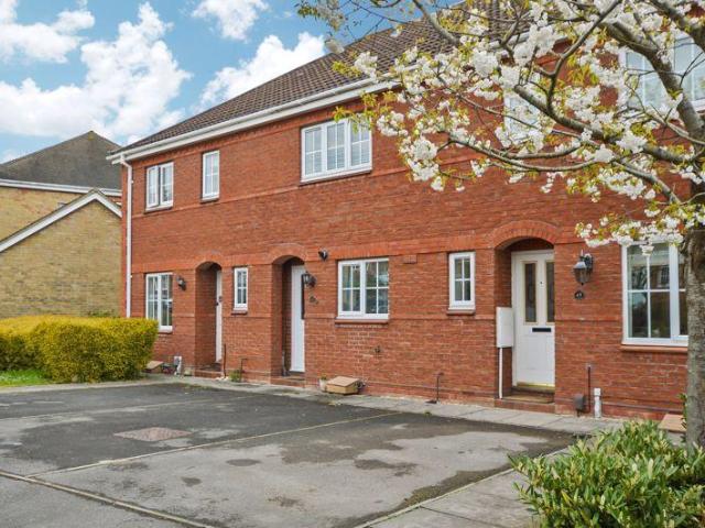 Lindford Road, Bishopdown 2 bed terraced house to rent £1,350 pcm £312 pw