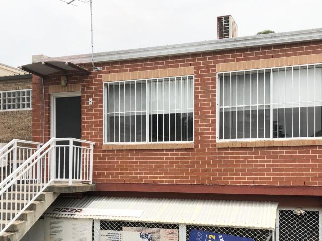 Lindfield 2/8 Moore Avenue