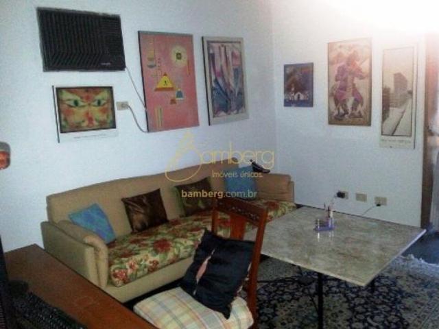 Lindíssima casa no Pacaembu