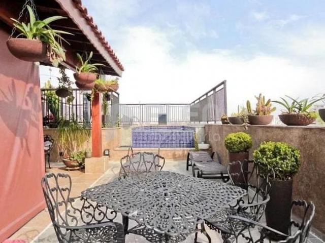 Lindíssima Cobertura em Santana, próxima a Braz Leme com 295m²