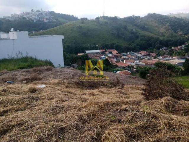 Lindo terreno de 700,00 m2 à venda! Localizado no Morro da Paina em Nazaré Paulista/SP