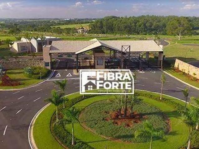 Lindo terreno plano com 805 metros no Haras Patente Jaguariuna