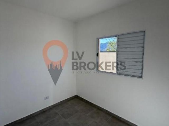 LINDO VILLAGIO PRONTO PARA MORAR 2 DORMITÓRIOS QUINTAL