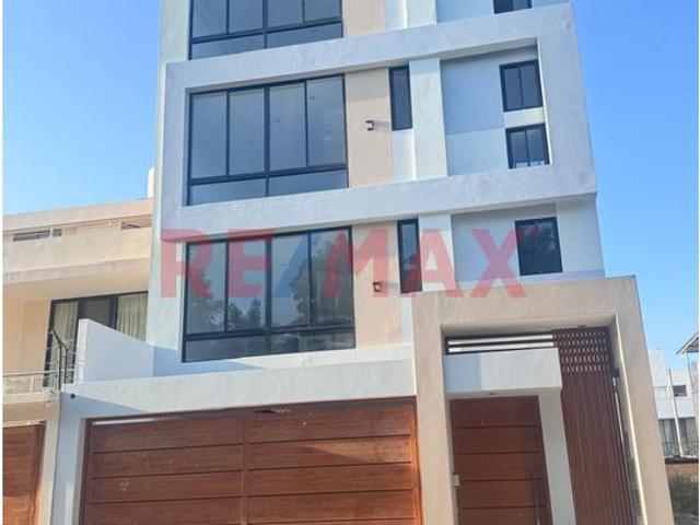 Moderno Y Acogedor Departamento En Alquier ¡A Estrenar ! En Urb. Los Corales I Segunda Etapa Piso 3