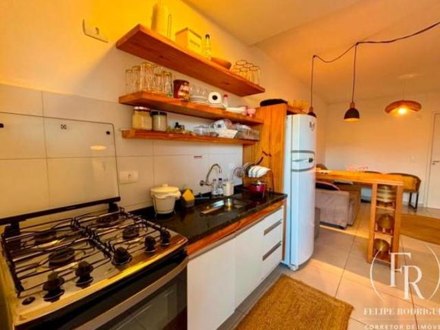 Lindo apartamento com lazer de 5 piscinas