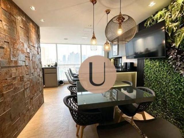 Lindo Apartamento com Varanda Gourmet