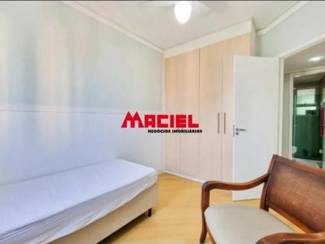 LINDO APARTAMENTO COM VISTA LIVRE