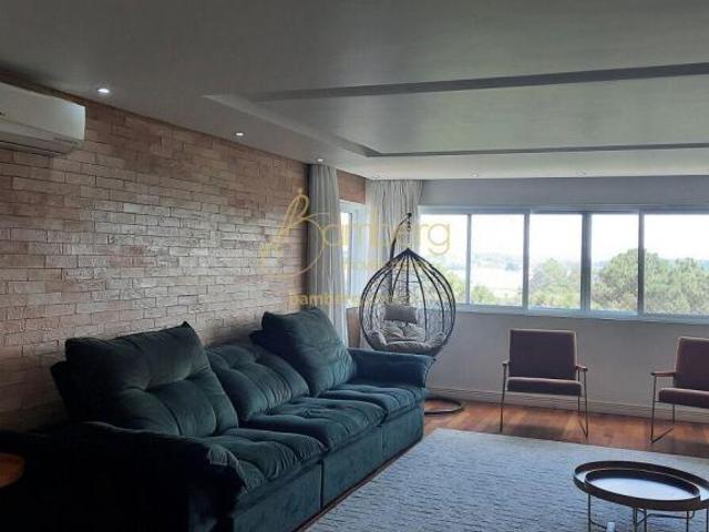 Lindo apartamento com vista para represa, 180m² área útil