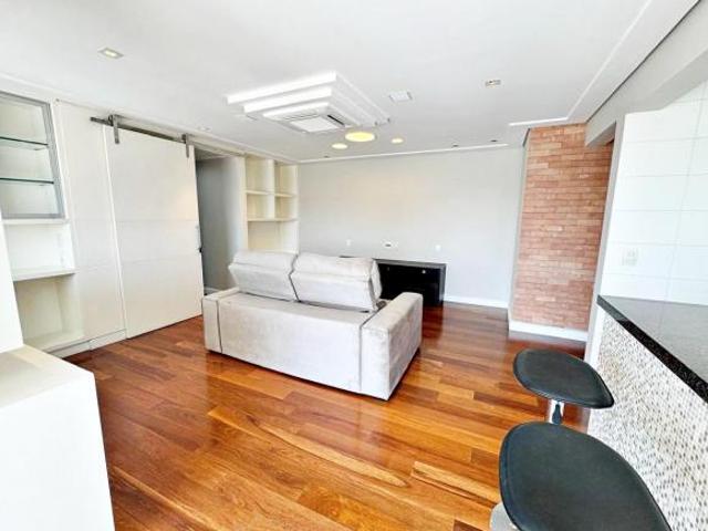 LINDO APARTAMENTO DE 85M2, VARANDA GOURMET E 2 VAGAS DE GARAGEM