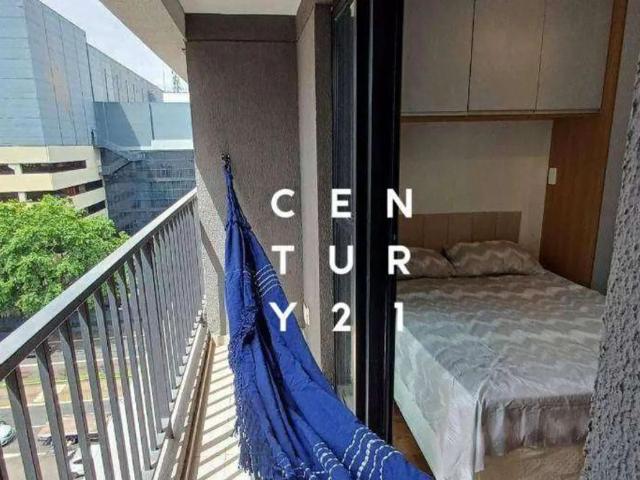 Lindo apartamento de 26m2 em Pinheiros, mobiliado, com ar condicionado, varanda com vista livre, piscina, academia, e lazer completo. Aceita Pet