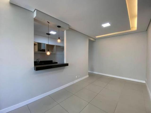Lindo apartamento de três quartos, suíte, duas vagas e lazer no Ouro Preto