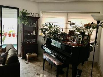 Lindo Apartamento em Vila Andrade com 197m²!