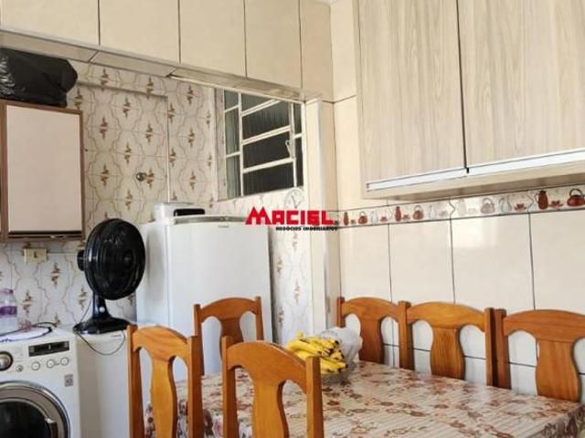LINDO APARTAMENTO NA REGIÃO DA VILA INDUSTRIAL.