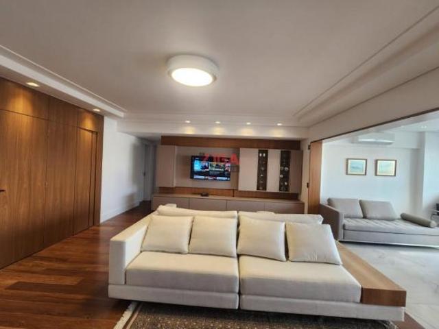 Lindo apartamento no Jardim Prudência, próximo a Vila Mascote