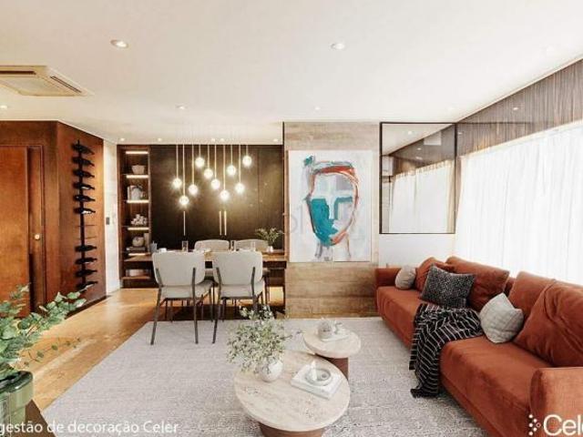 LINDO APARTAMENTO REFORMADO COM 3 QUARTOS 1 SUÍTE, 2 VAGAS, À VENDA NA SQN 109!