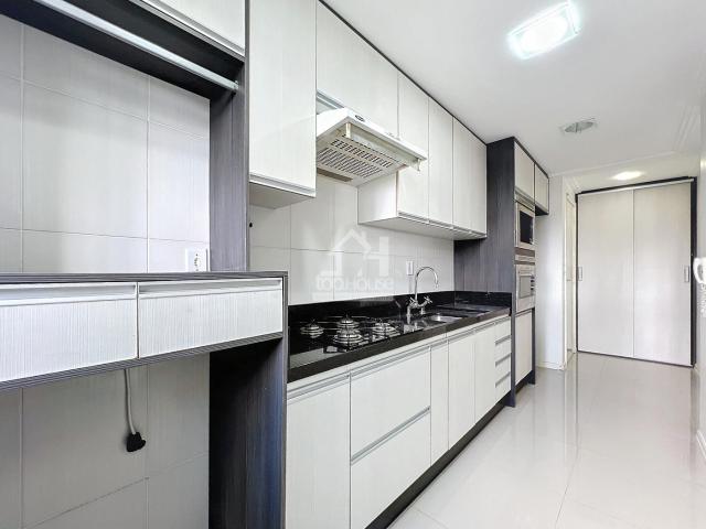LINDO APARTAMENTO SEMIMOBILIADO PRÓXIMO AO CENTRO