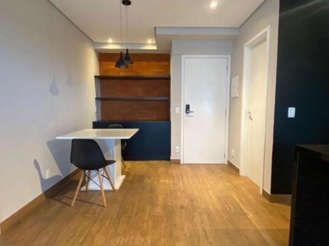 Lindo apartamento studio a venda no centro de Alphaville, 1 vaga, com planejados, Wi house MPD