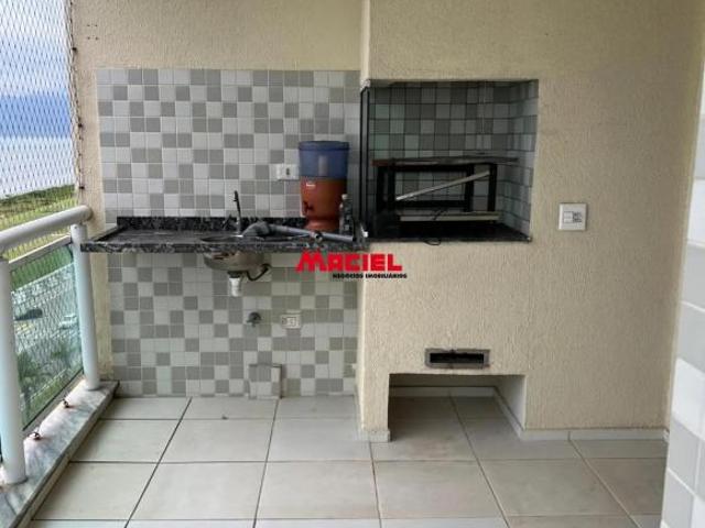 LINDO APTO COM VISTA DEFINITIVA PARA O MAR, LAZER DE UM CLUBE, ANDAR ALTO, SOL DA MANHÃ
