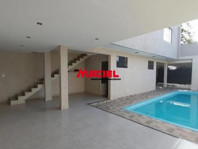 Lindo sobrado no Jardim das Industrias,imóvel bem localizado, são 3 dormitórios, suite, sala de es