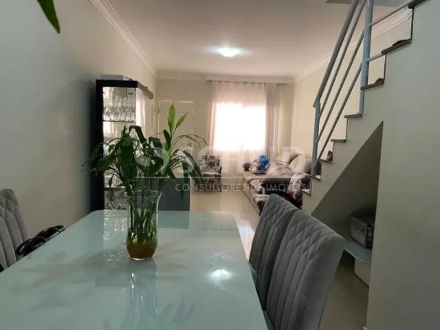 Lindo sobrado Campo grande com 3dts sendo 1 suíte e 2 vagas