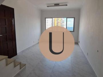Lindo sobrado reformado à venda em Alto de Pinheiros