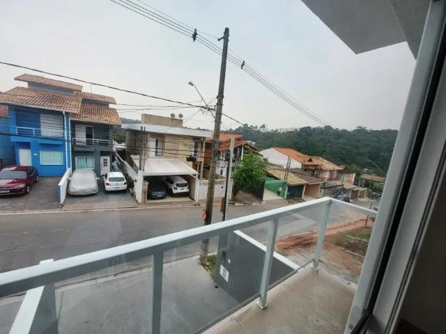 Lindo Sobrado 130 m² 3 dorm sendo 1 suite Jardim Rio das Pedras Cotia/SP