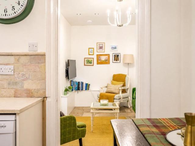 Lindley Street, Holgate, York YO24, 2 bed flat to rent, £1,450 pcm | PrimeLocation