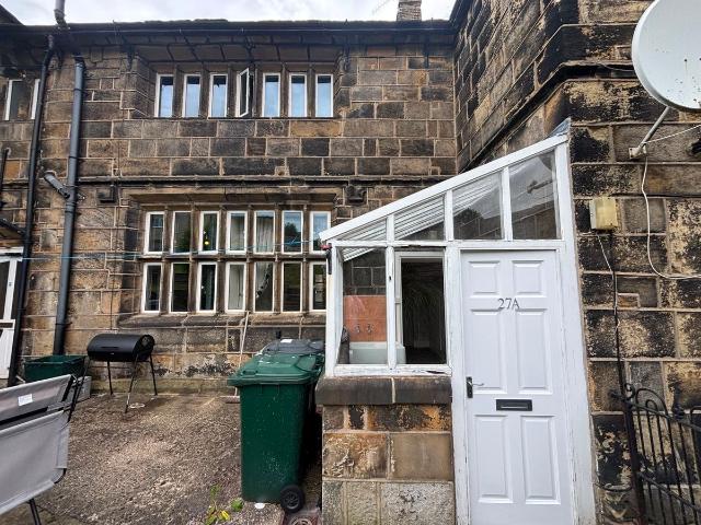 Linfit Fold, Linthwaite, Huddersfield HD7, 1 bed flat to rent, £700 pcm | PrimeLocation
