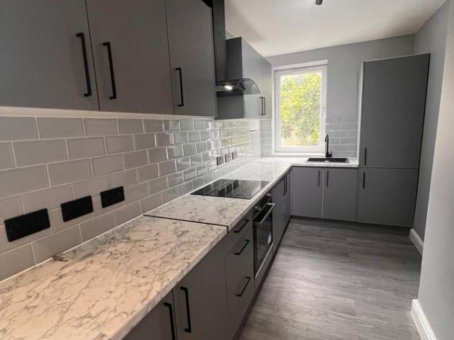 Ling Road, Newham E16, 3 bed flat to rent, £2,650 pcm | PrimeLocation