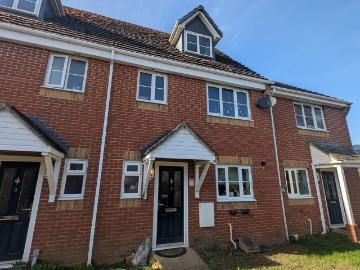 Lingdale Close, Weyhill Road, Andover SP10, 4 bed terraced house to rent, £1,475 pcm | PrimeLocation
