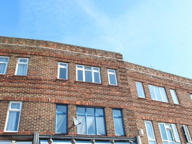 Lingfield Crescent, London SE9, 1 bed flat to rent, £1,300 pcm | PrimeLocation