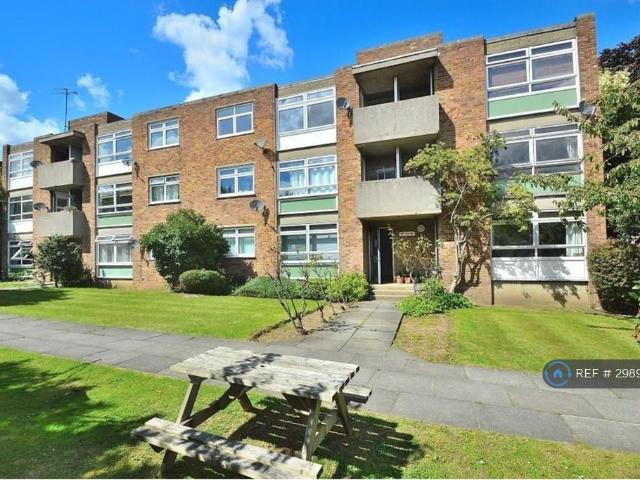 Lingfield Avenue, Dartford, DA2 1 bed flat to rent £1,195 pcm £276 pw