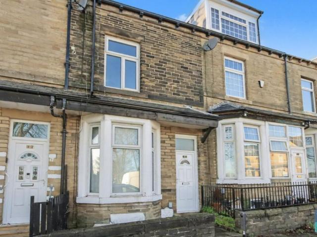 Lingwood Road, Bradford BD8, 3 bed property to rent, £1,000 pcm | PrimeLocation