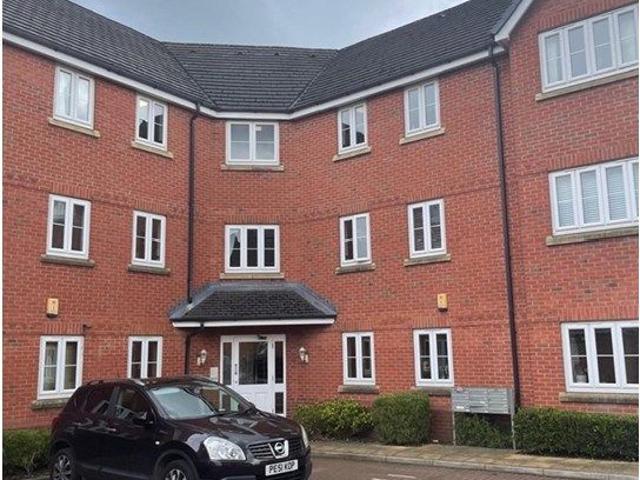 Lingwell Park, Widnes WA8, 2 bed flat to rent, £850 pcm | PrimeLocation