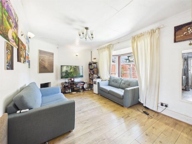 Linkfield Road, Isleworth, Middlesex, TW7
