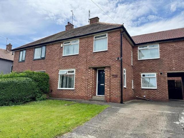 Links Road, North Shields 4 bed semi detached house to rent £1,695 pcm £391 pw