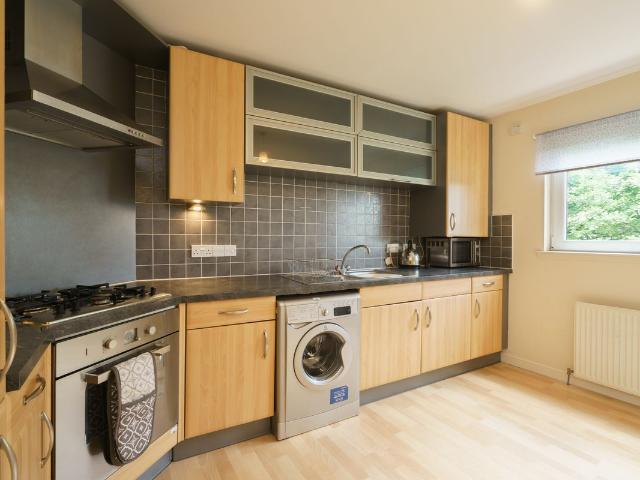 Links Road, Aberdeen AB24, 2 bed flat to rent, £900 pcm | PrimeLocation