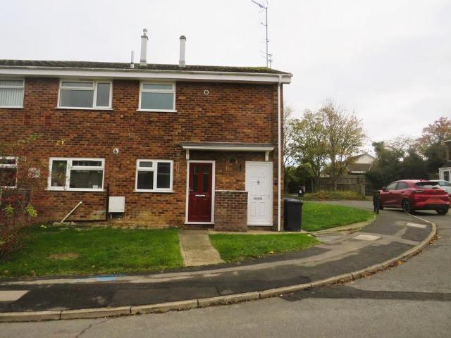 Linley Road, Southam 2 bed maisonette to rent £895 pcm £207 pw
