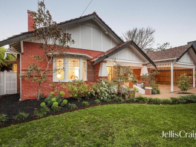 'Linlithgow': Graceful Edwardian family versatility, period elegance in Ardrie Park