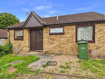 Linnet, Peterborough PE2, 2 bed bungalow to rent, £895 pcm | PrimeLocation