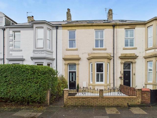 Linskill Terrace, North Shields 4 bed terraced house to rent £1,750 pcm £404 pw