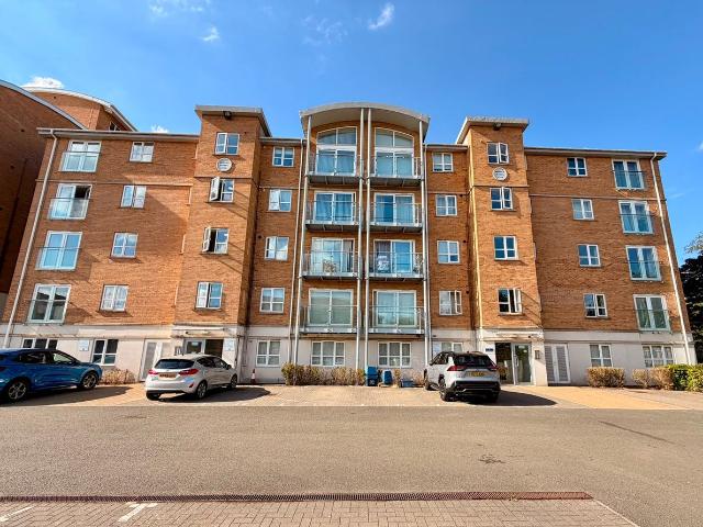 Lion Court, Northampton NN4, 2 bed flat to rent, £1,000 pcm | PrimeLocation