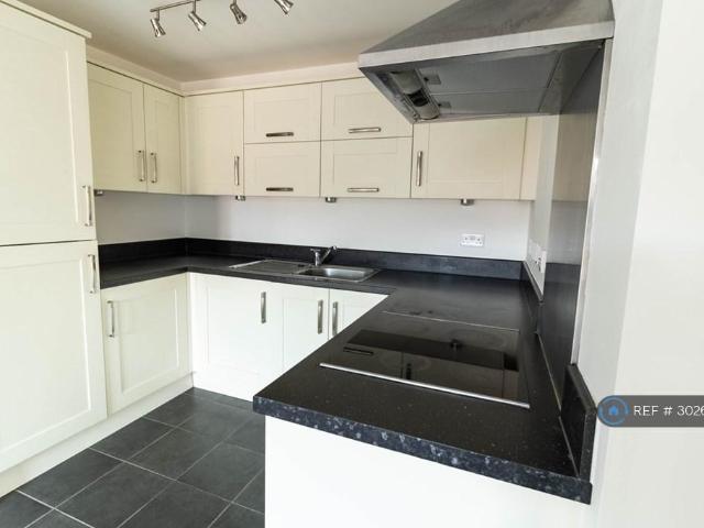 Lion Court, Birmingham, B18 1 bed flat to rent £895 pcm £207 pw